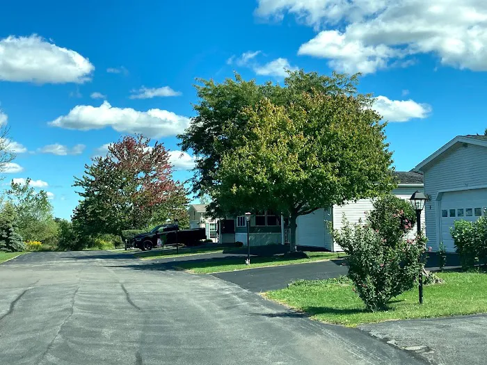 Canandaigua Country Estates Picture 6