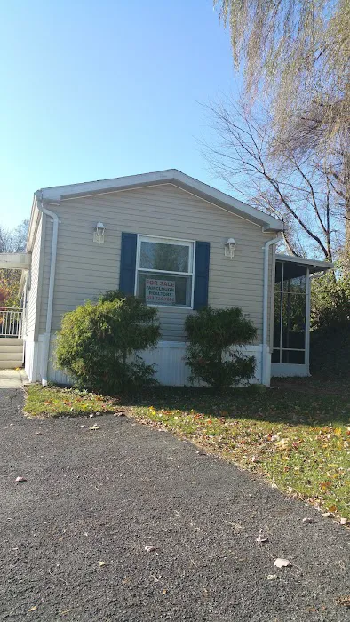 Carriage Mobile Home Park Picture 4