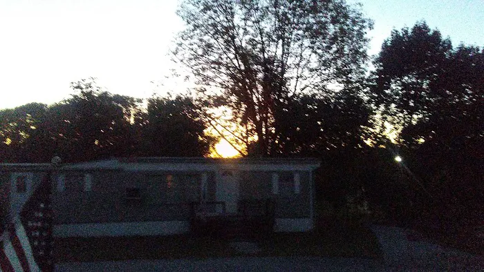 Carriage Mobile Home Park Picture 9