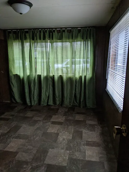 Lantern Hill Mobile Home Park Picture 3