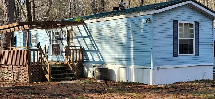 Shady Acres Mobile Home Park Picture 5