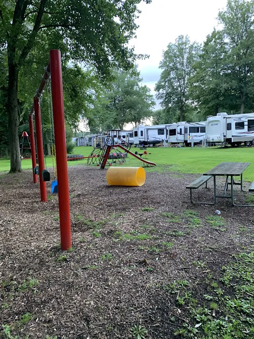 Cherry Grove Campground Picture 10