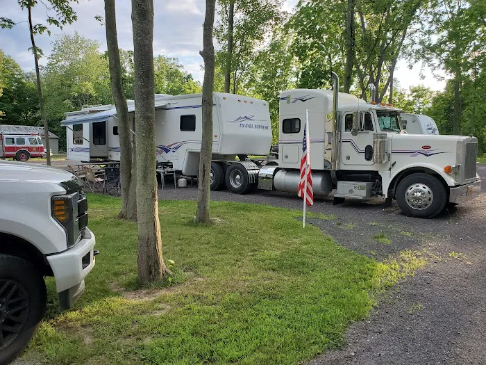 Twisted Creek Campground Picture 4