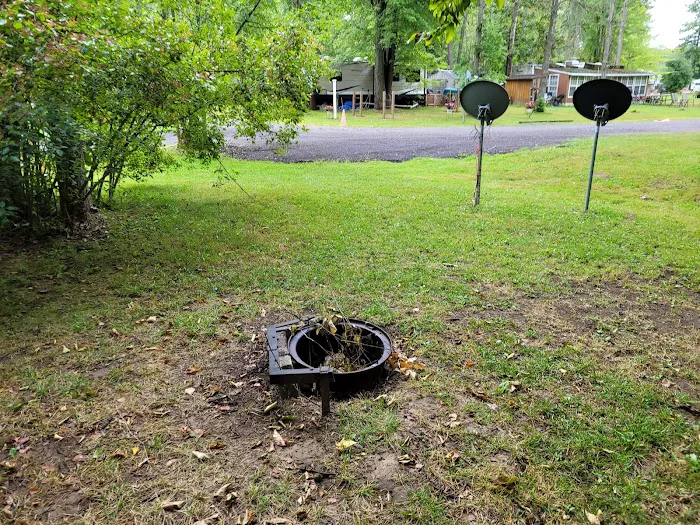 Niagara Woodland Family Campground Picture 2