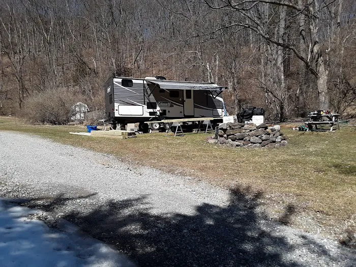 Bear Creek Campgrounds Picture 7
