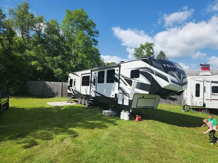 Brookview RV Park & Campground Picture 10