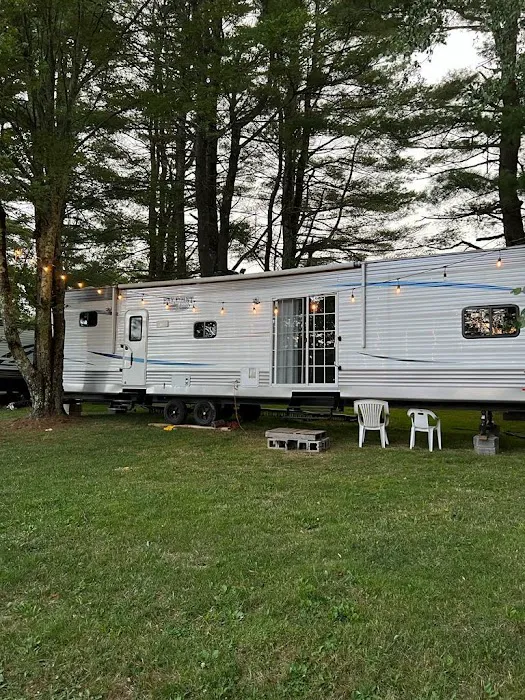 Swan lake Campground Picture 4