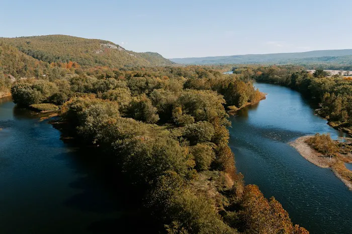Kittatinny Canoes - River Beach Campground Picture 6