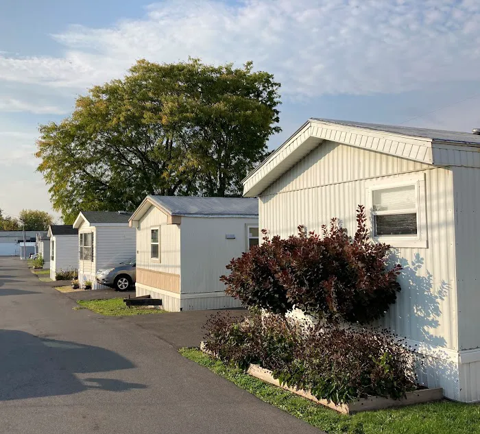 Lemoyne Village Mobile Home Community Picture 4