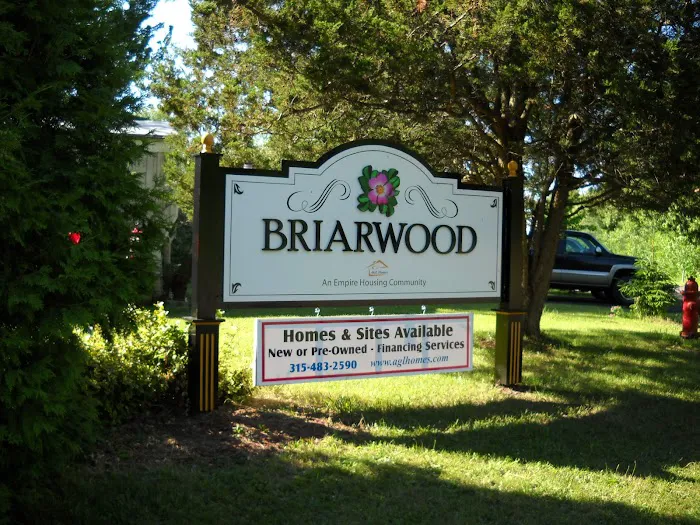 Briarwood Mobile Home Park Picture 3