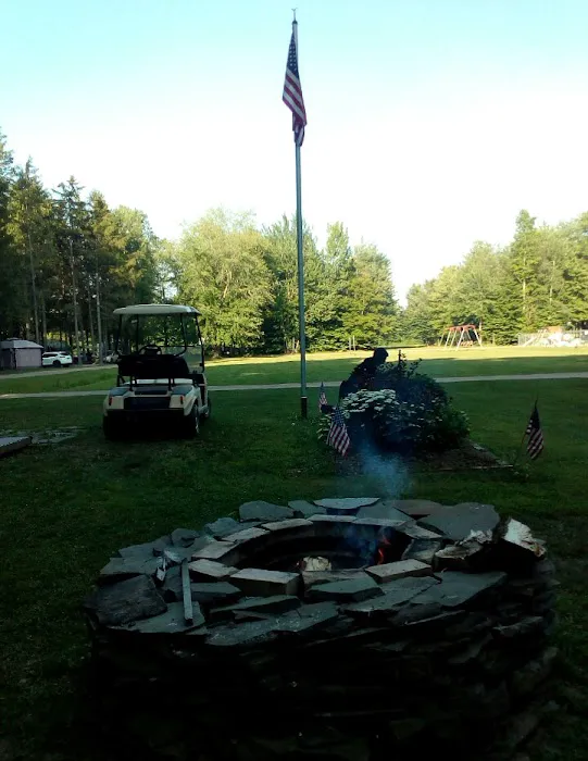 Piney Woods Campsites Picture 8