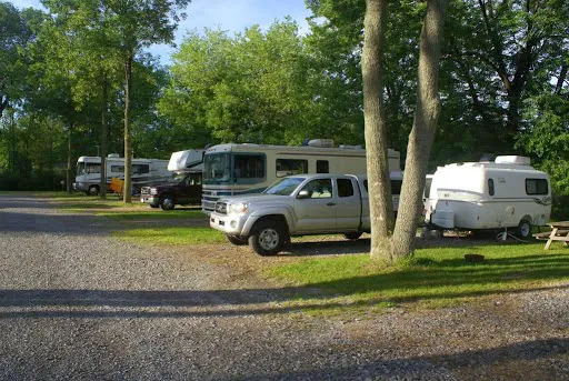 Niagara Falls Campground & Lodging Picture 5