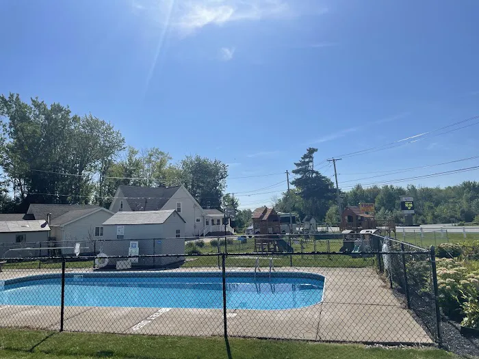 Niagara Falls Campground & Lodging Picture 10
