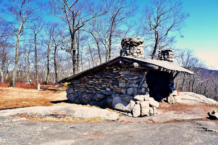Big Hill Shelter Picture 10