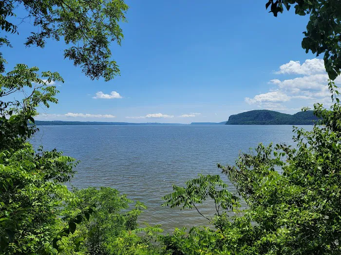 Croton Point Park Campground Picture 1
