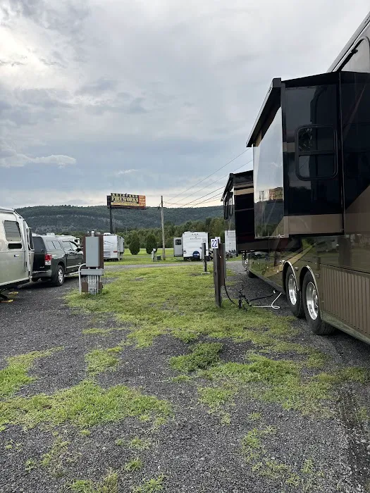 Tri-State RV Park Picture 8