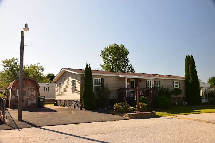 Huguenot Estates Manufactured Home Community Picture 1