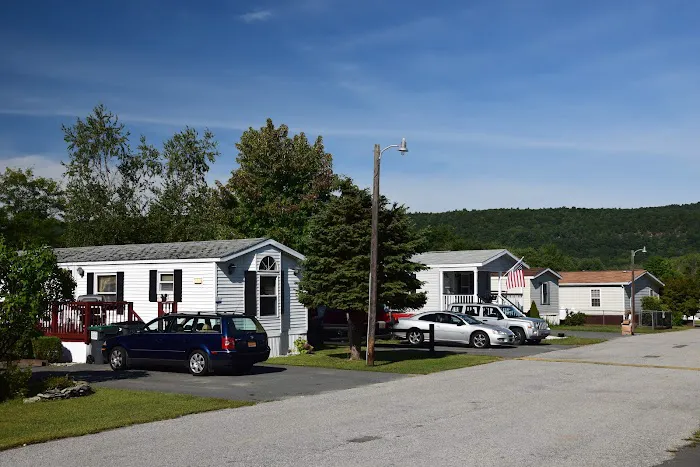 Huguenot Estates Manufactured Home Community Picture 5