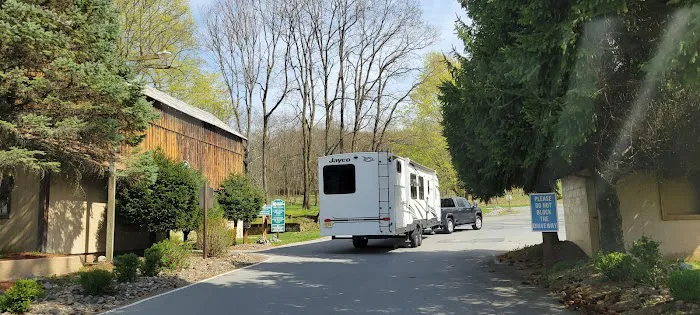 Black Bear RV Park Picture 4