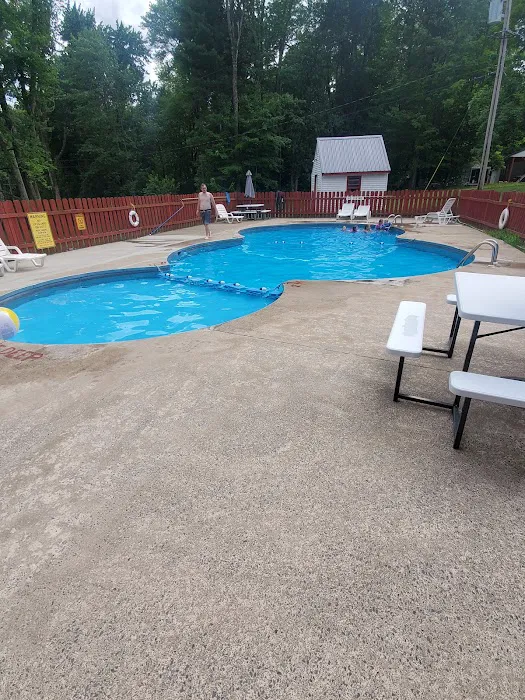 Whispering Woods Campground Picture 9