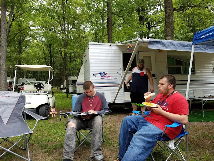 Whispering Woods Campground Picture 2