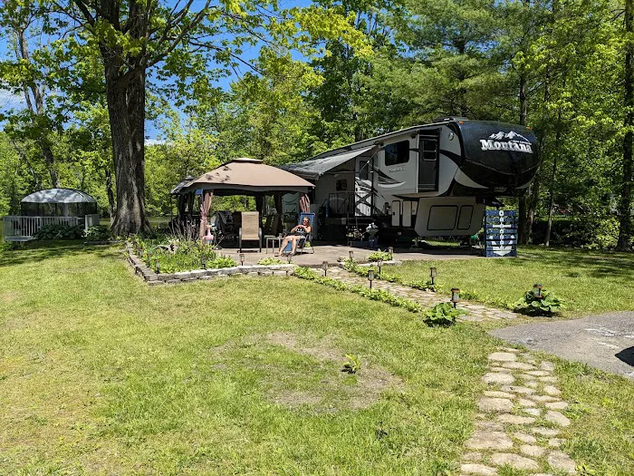 Paradise Cove Campground Picture 7