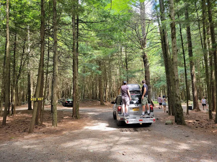 Country Roads Campground Picture 1