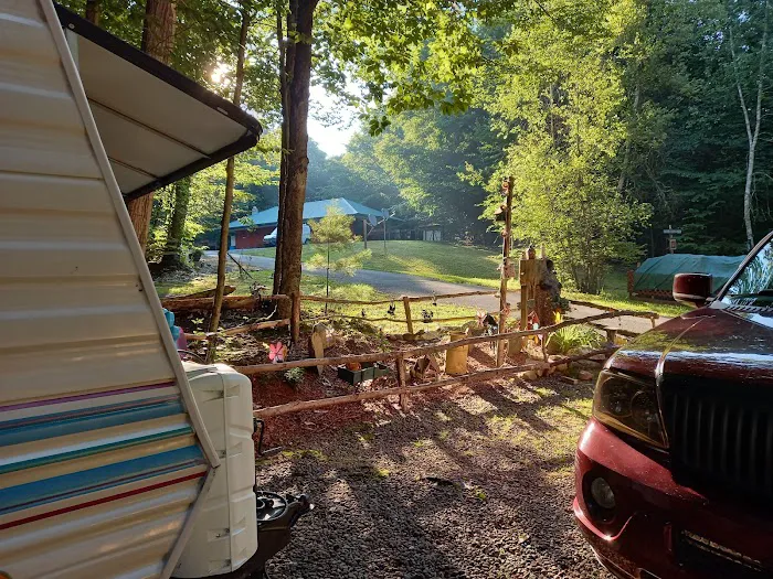 Mountaindale Campground Picture 10
