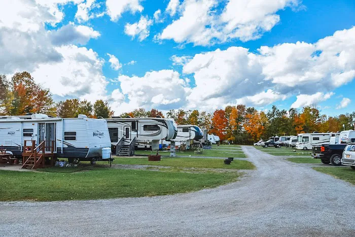 Bass Lake Resort & RV Campgrounds New York Picture 3