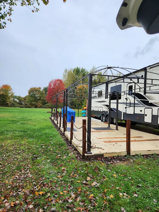 Riverbend East Campground Picture 1