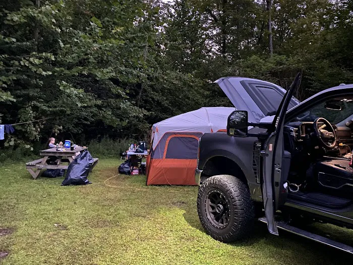 Hide-A-Way Campsite Picture 3