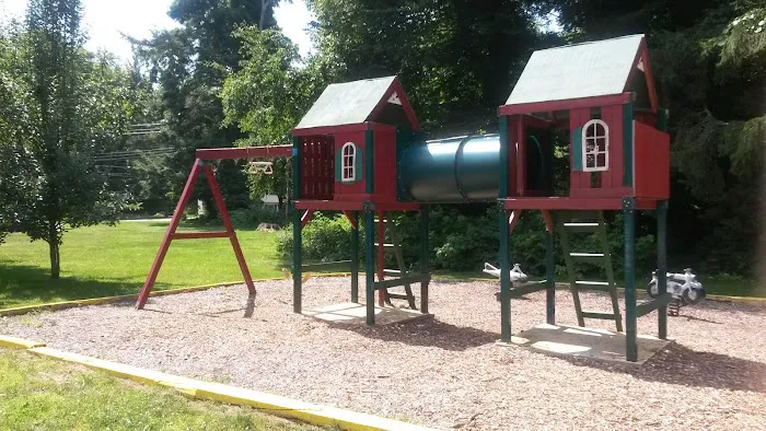 Whispering Pines Community Picture 3
