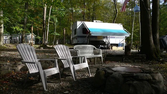 Benchmark Hideaway Campground Picture 2
