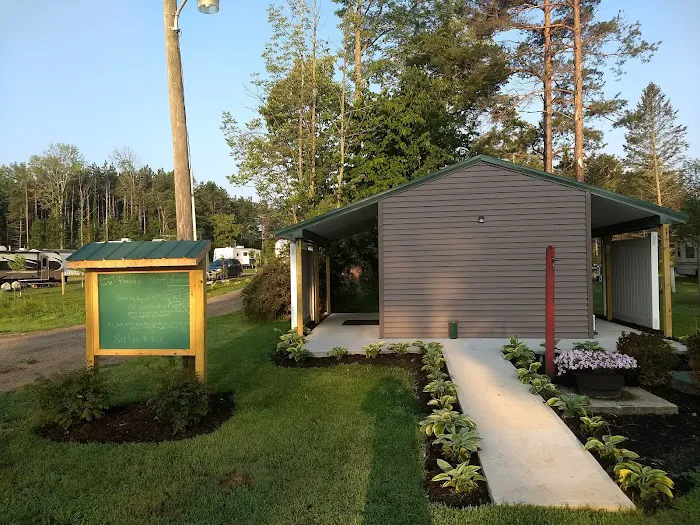Lazy Lou's Campground Picture 6