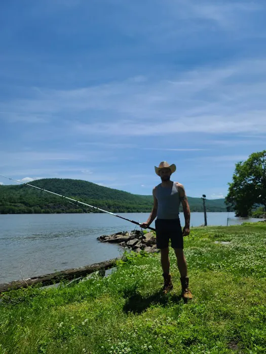 Highland Falls RV Park & Marina Picture 10