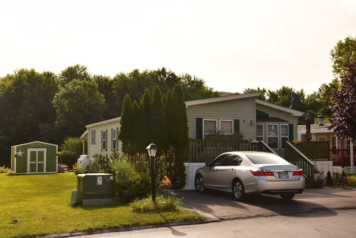 Washingtonville Manor Manufactured Home Community Picture 1