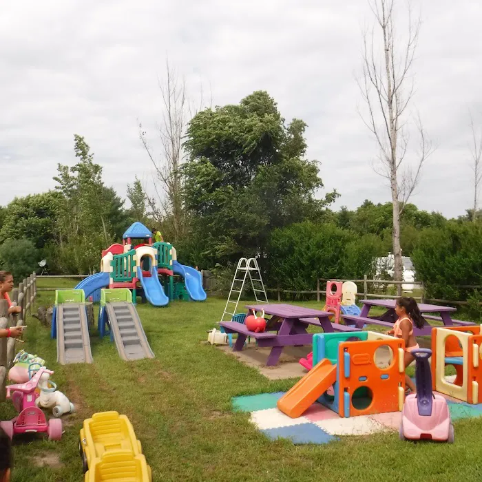 Brookside Campgrounds Picture 4