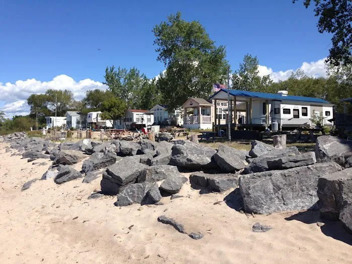 Brennan Beach Campground Picture 9