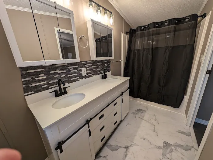 Twin Ponds Manufactured Housing Community Picture 3