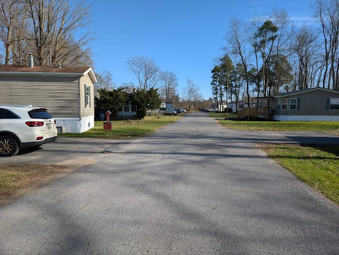 Green Mansion Manufactured Housing Community Picture 1