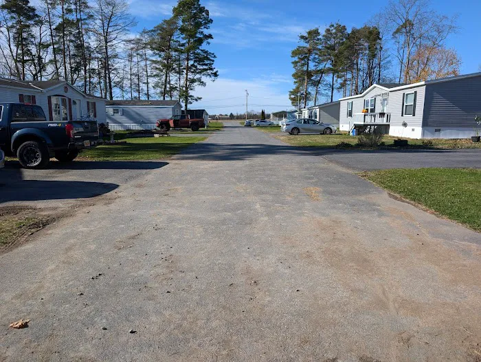 Green Mansion Manufactured Housing Community Picture 7