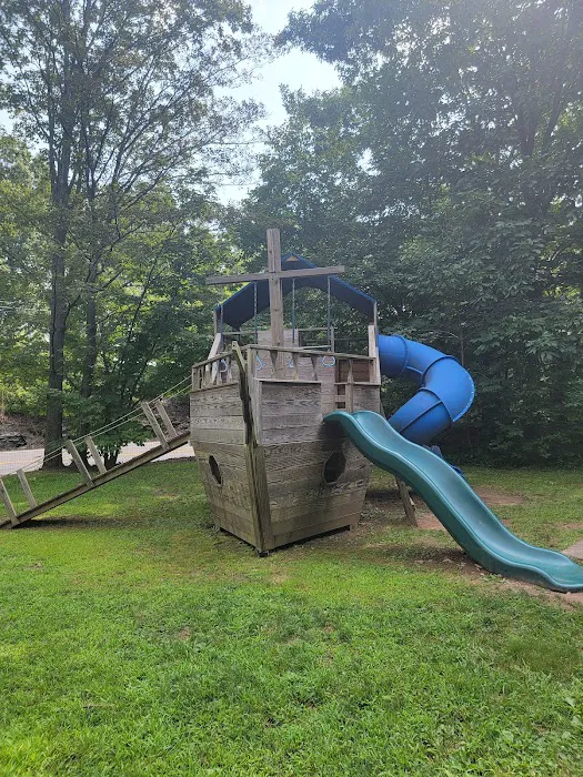 Blue Mountain Campground Picture 6