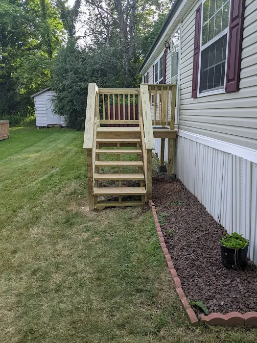 Forest Hills Mobile Home Park Picture 10