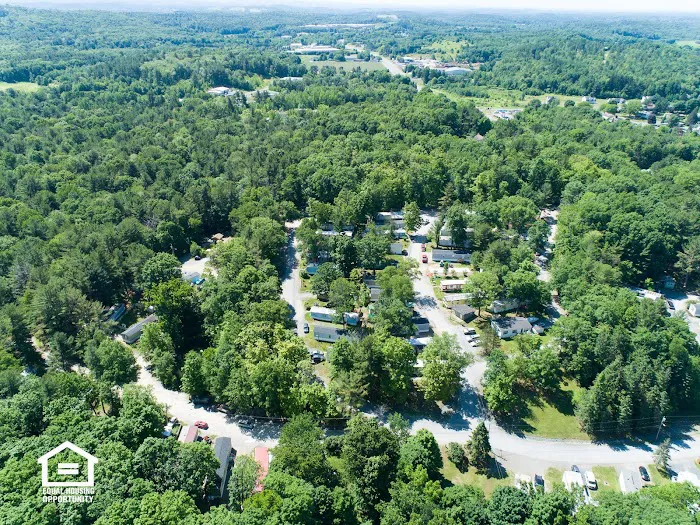 Pine Haven Mobile Home Community Picture 7
