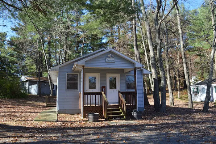 Mirror Lake Retreat Picture 2