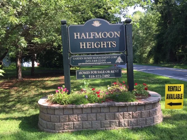 Halfmoon Heights Community Picture 1