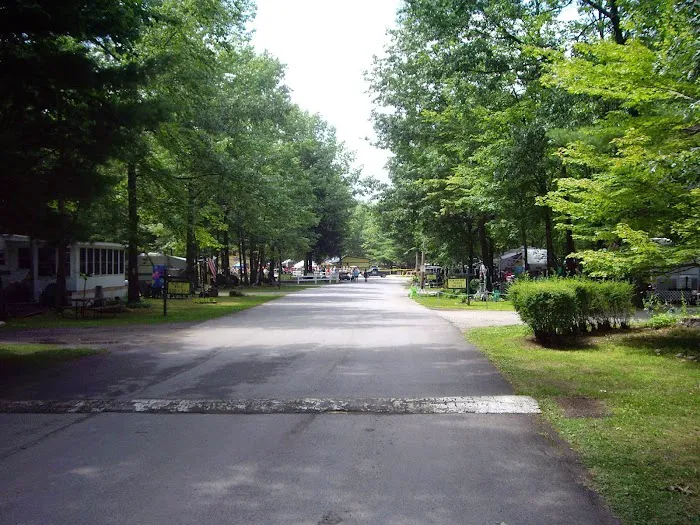 Adventure Bound Camping Resorts - Deer Run Picture 8