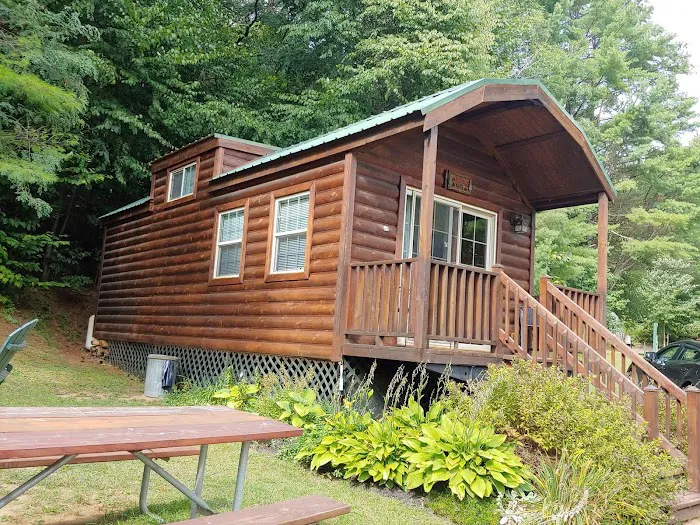 Rustic Barn Campground Picture 5