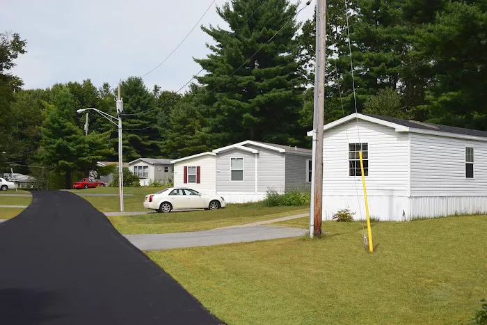 Birch Meadows Manufactured Home Community Picture 1