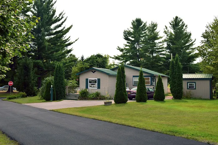 Birch Meadows Manufactured Home Community Picture 4